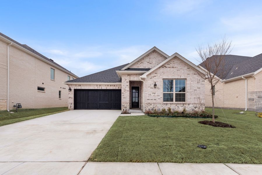 Front Elevation Front Elevation