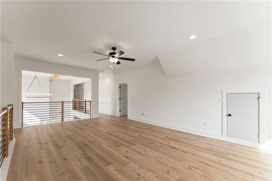Spacious, unfurnished interior of a new home in , Gainesville (Image 35).