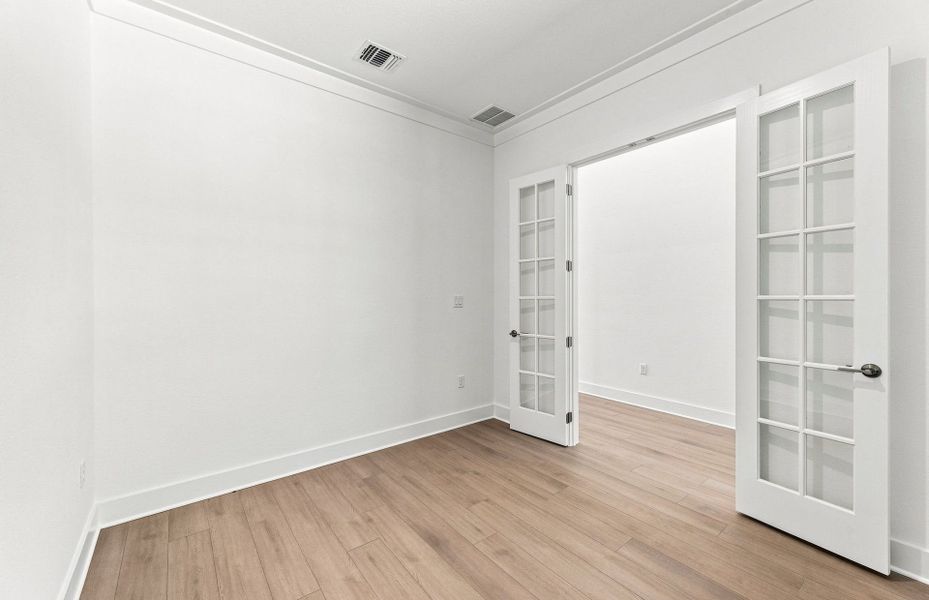 Spacious, unfurnished interior of a new home in Kuempel Estates, Pflugerville (Image 41).