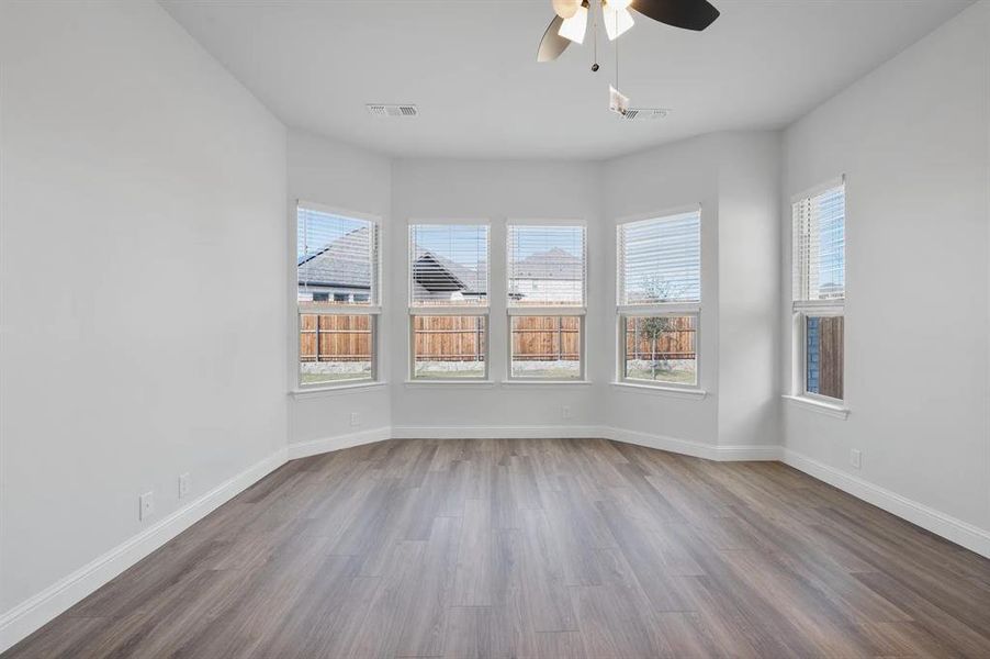 Spacious, unfurnished interior of a new home in Estates At Baker Park, Sherman (Image 21).