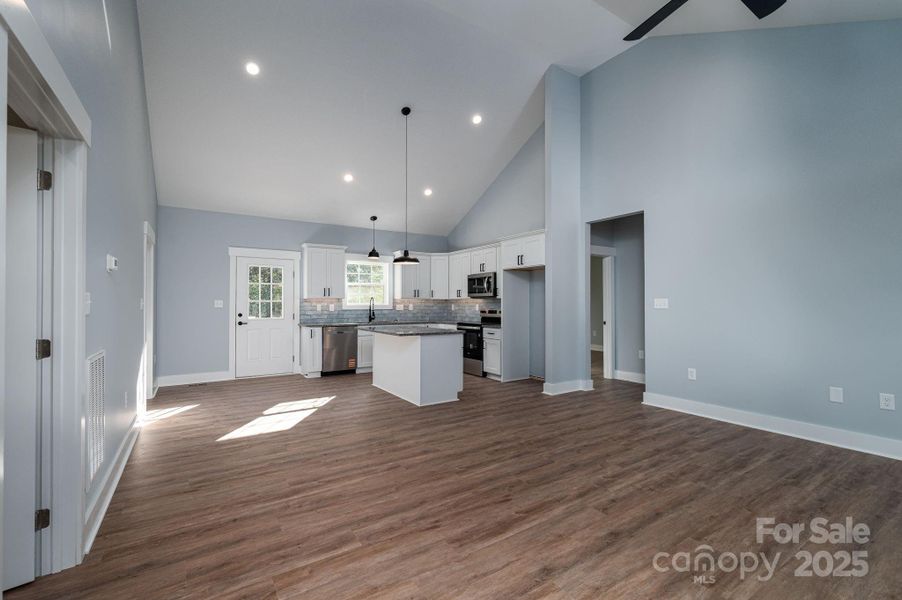 Spacious, unfurnished interior of a new home in , Hickory (Image 22). Spacious, unfurnished interior of a new home in , Hickory (Image 22).