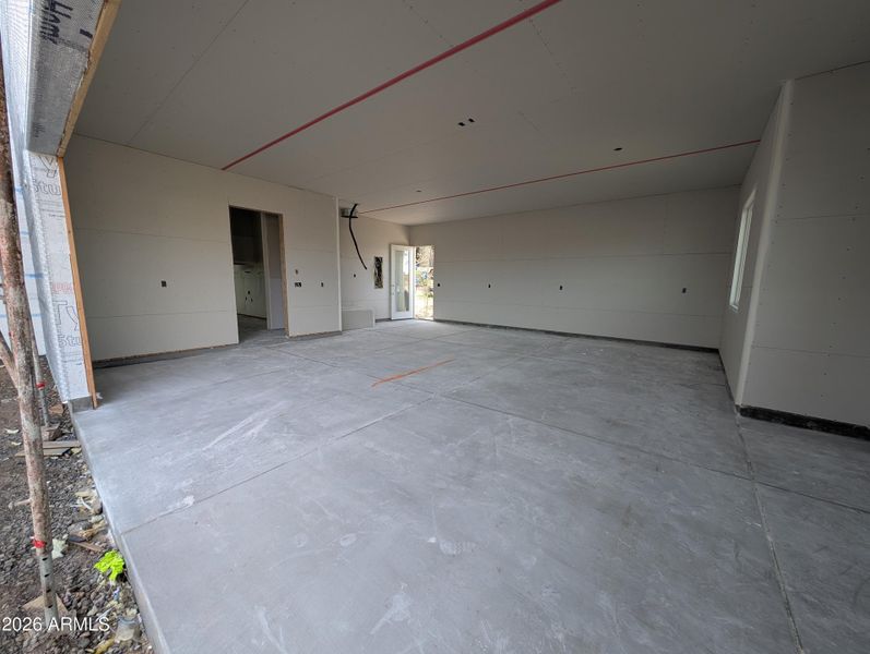 PXL_20260126_181634807