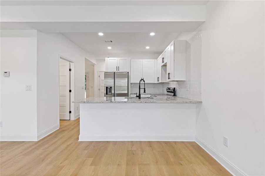 Image 22 of a home in .