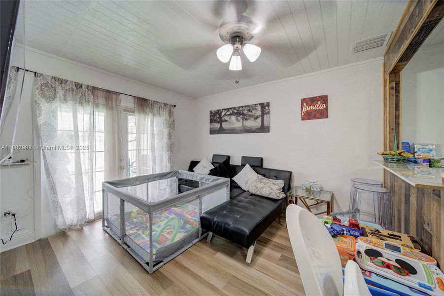 Furnished interior view inside a new home in , Miami (Image 36). Furnished interior view inside a new home in , Miami (Image 36).