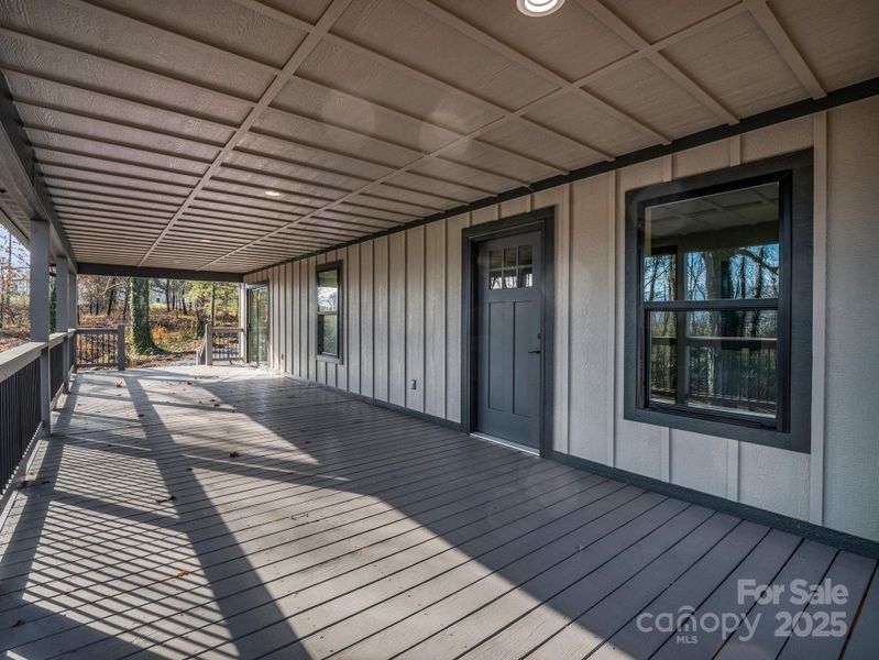 Exterior details and patio area of a home in , Nebo (Image 26).