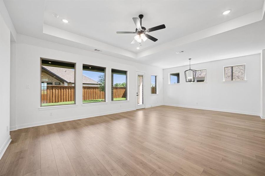 Spacious, unfurnished interior of a new home in Terraces – Classics, Rockwall (Image 17). Spacious, unfurnished interior of a new home in Terraces – Classics, Rockwall (Image 17).