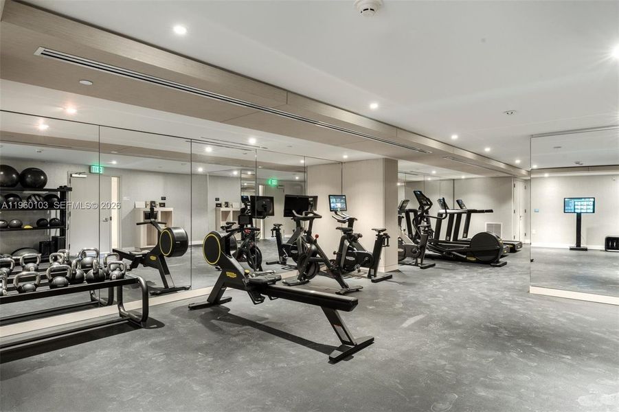 Community amenities in , Bay Harbor Islands (Image 25). Community amenities in , Bay Harbor Islands (Image 25).