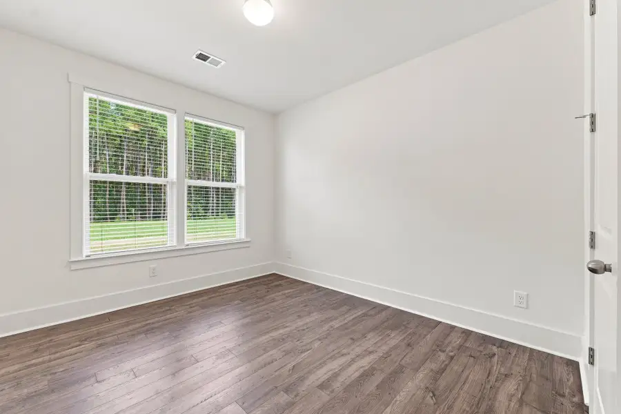 Spacious, unfurnished interior of a new home in , Ravenel (Image 30).