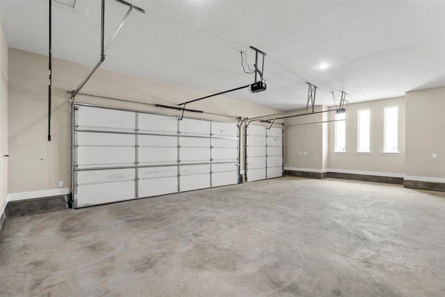 3 Car Garage