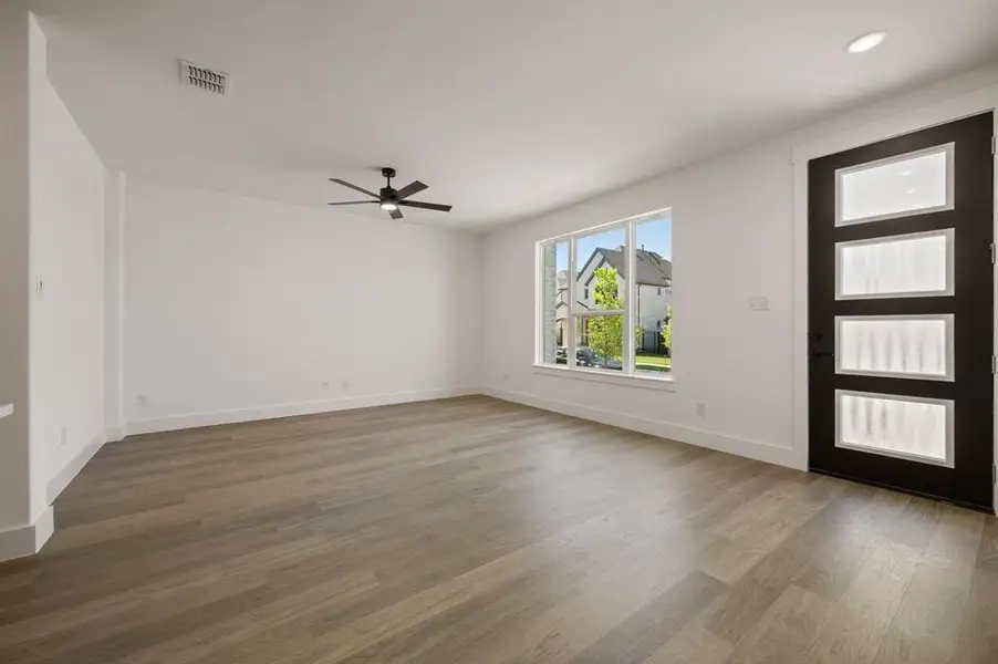 Welcome into your light and bright new lock & leave home!