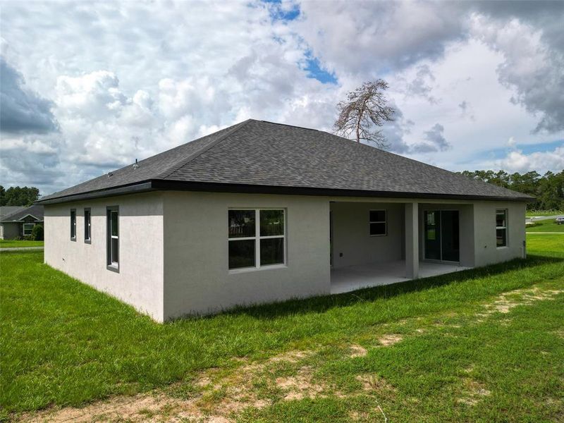 Exterior details and patio area of a home in , Ocala (Image 31). Exterior details and patio area of a home in , Ocala (Image 31).