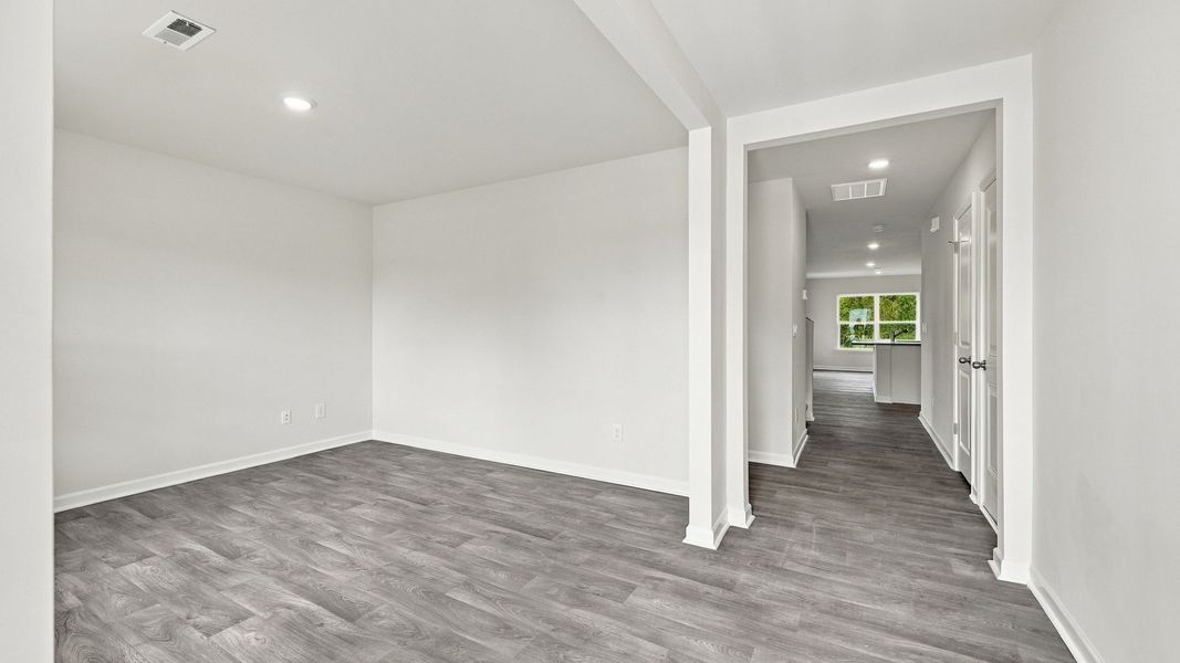 Spacious, unfurnished interior of a new home in Bynum Farms, Farmville (Image 9).