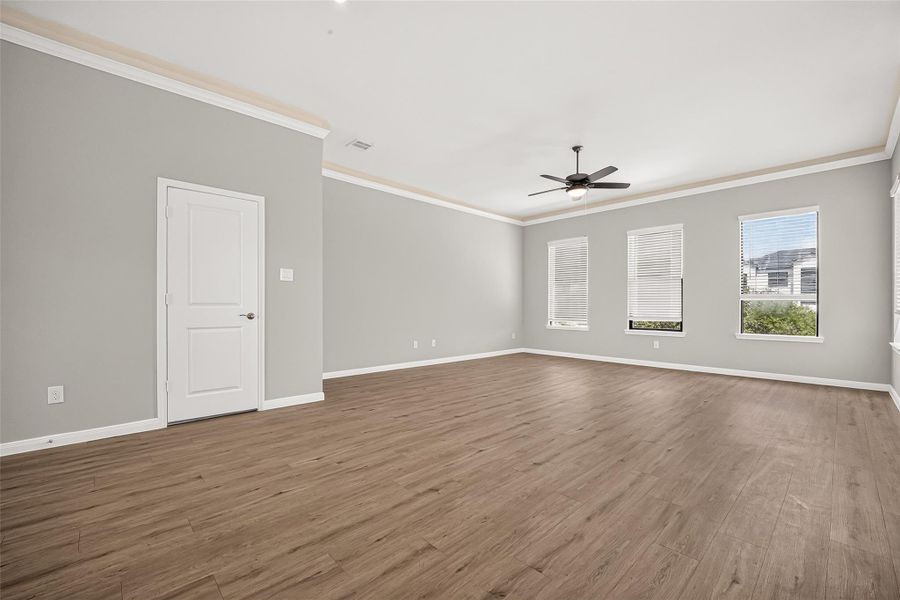 Spacious, unfurnished interior of a new home in , Houston (Image 42). Spacious, unfurnished interior of a new home in , Houston (Image 42).
