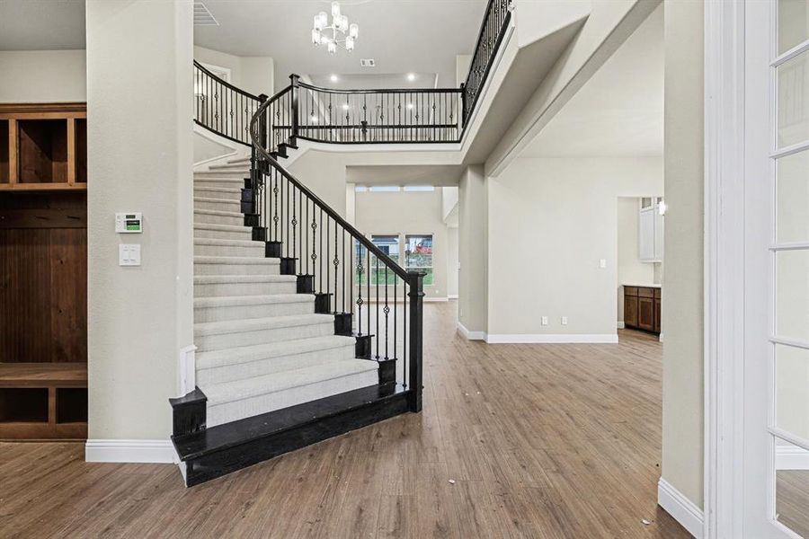 Spacious, unfurnished interior of a new home in , Prosper (Image 21).