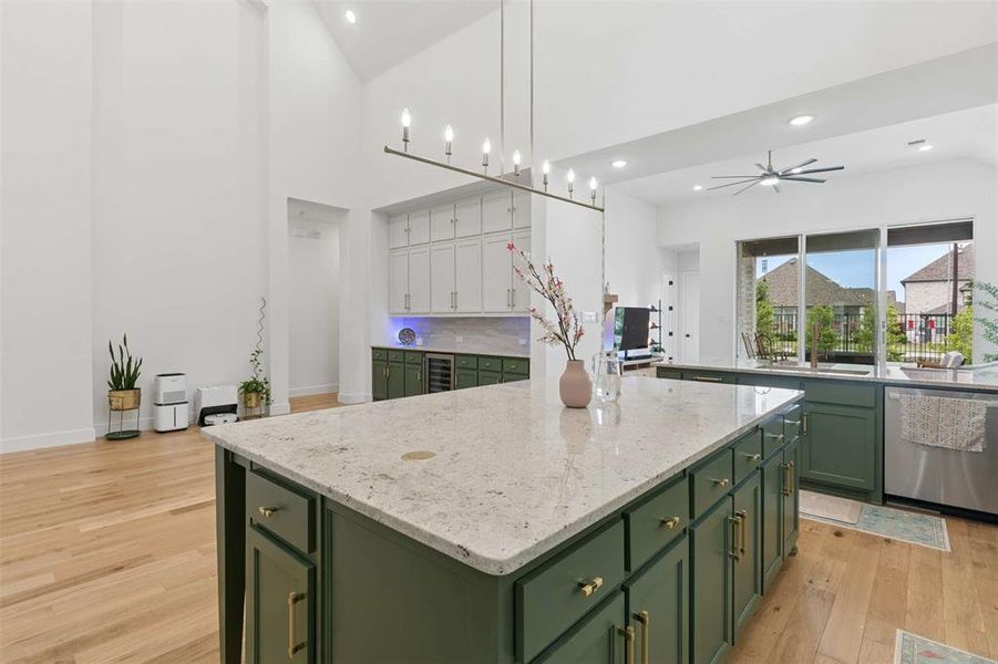 Furnished interior view inside a new home in , Rockwall (Image 10).