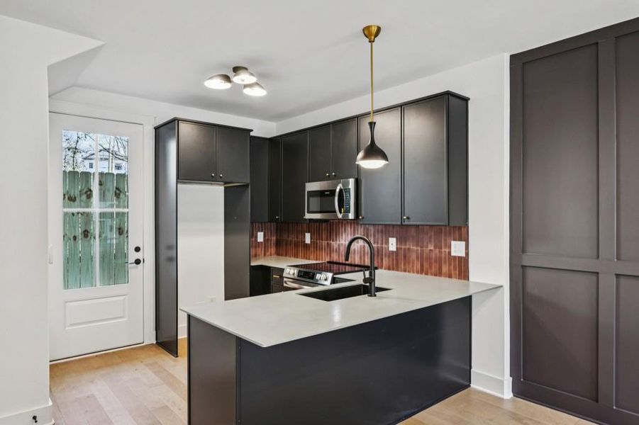 Furnished interior view inside a new home in , Atlanta (Image 11).