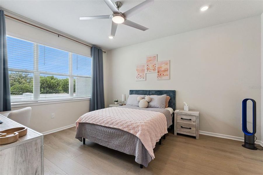 Furnished interior view inside a new home in Del Webb Oasis, Winter Garden (Image 15).