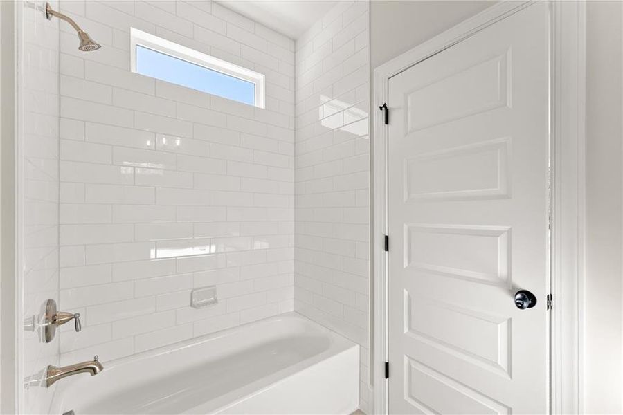 Image 71 of a home in .