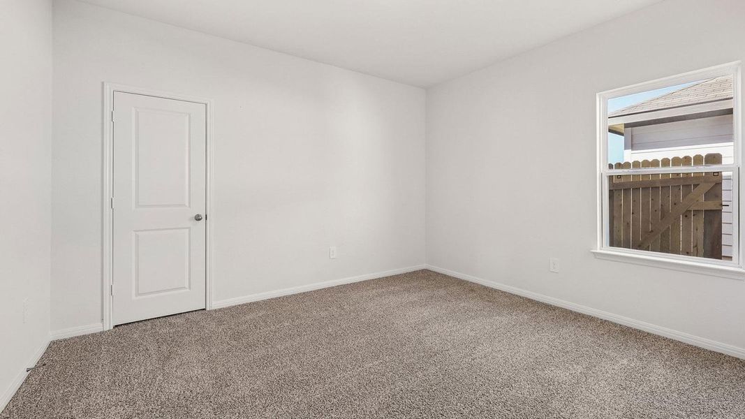 Spacious, unfurnished interior of a new home in Carillon, Manor (Image 16).