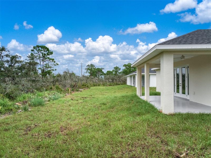 Front exterior of a new home in , Sebring, FL, highlighting curb appeal (Image 22).