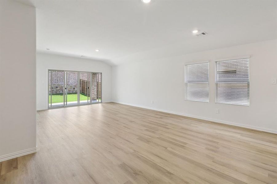 Photo is not of the actual home, but is an inspirational photo of builder’s model home and may depict options, furnishings, and/or decorator features that are not included.