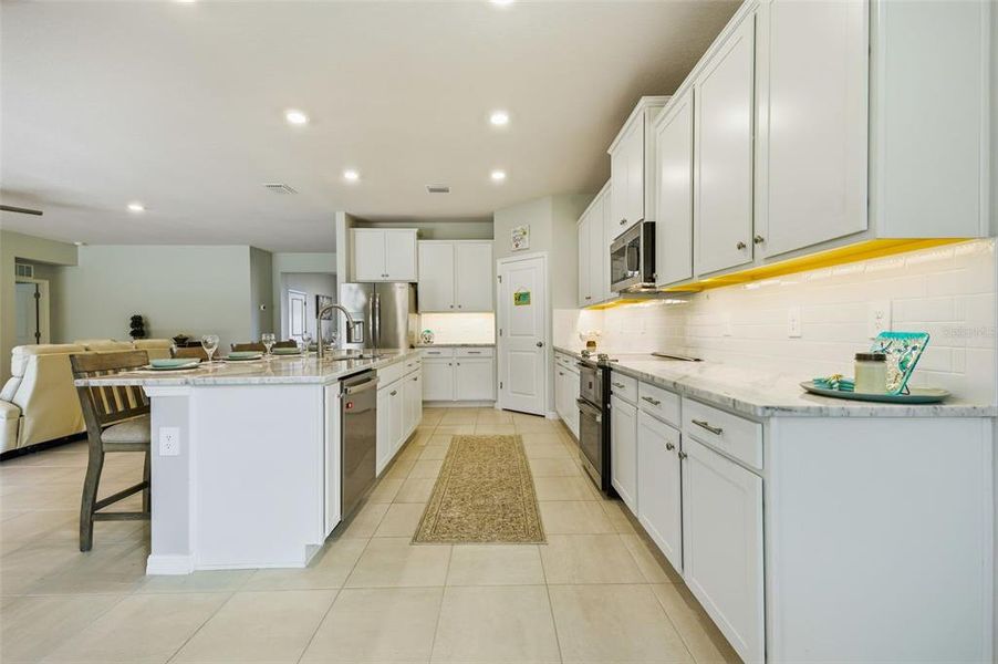 Furnished interior view inside a new home in Solera at Lakewood Ranch, Bradenton (Image 36).
