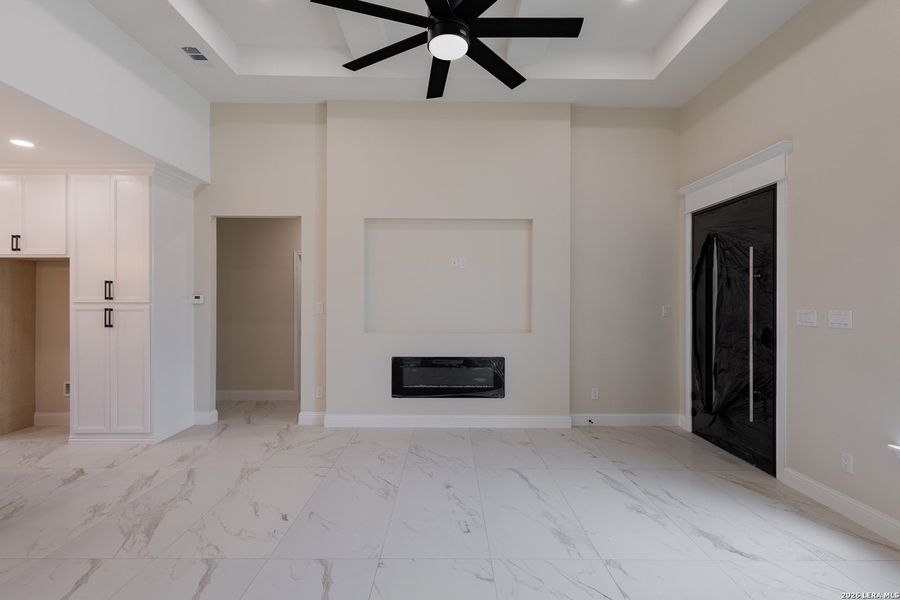 Spacious, unfurnished interior of a new home in , Eagle Pass (Image 27). Spacious, unfurnished interior of a new home in , Eagle Pass (Image 27).