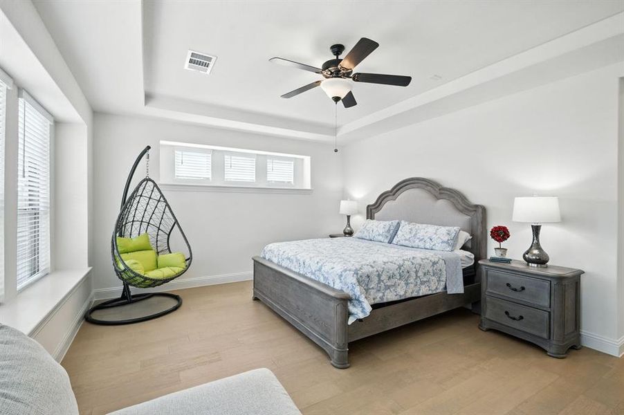 Furnished interior view inside a new home in , Wylie (Image 22).