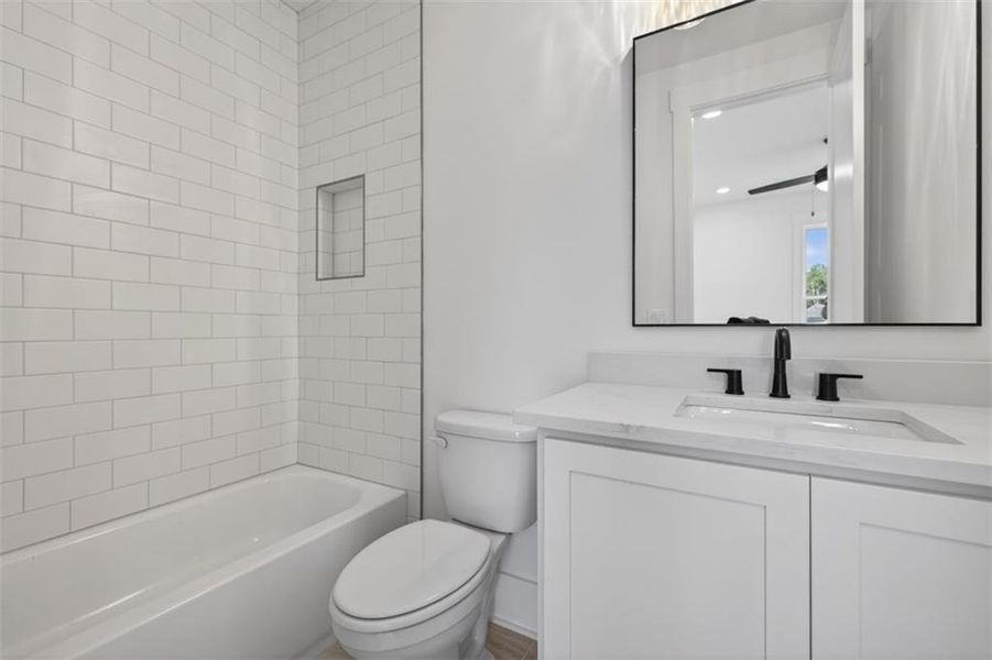 Furnished interior view inside a new home in , Jefferson (Image 15).