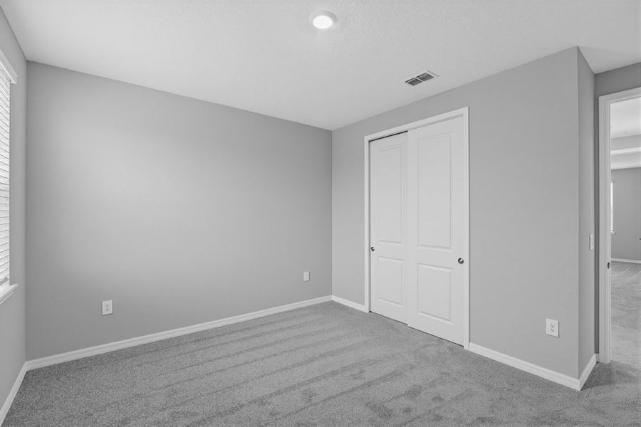 Spacious, unfurnished interior of a new home in Skye Ranch Community Group Page, Sarasota (Image 14).