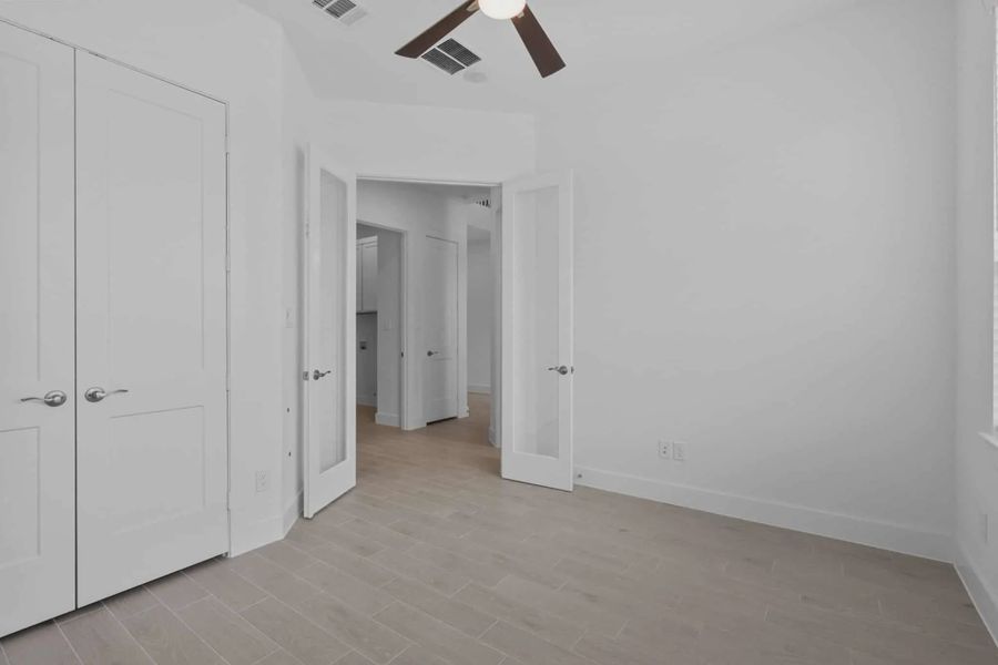 Spacious, unfurnished interior of a new home in Attwater 65's, Waller (Image 14).