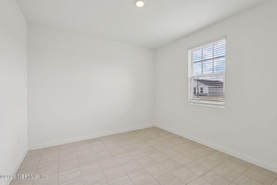 Spacious, unfurnished interior of a new home in Cypress Meadows - Signature Series, Jacksonville (Image 21).