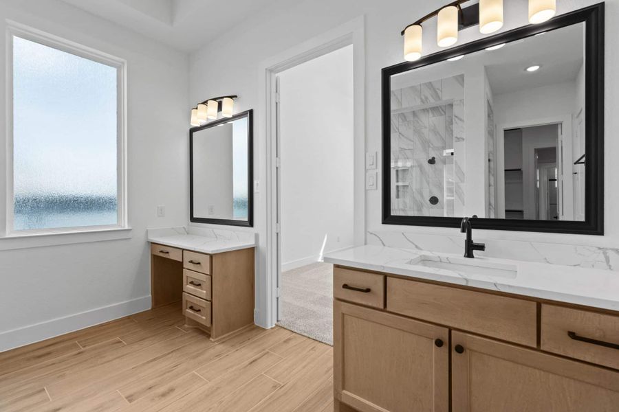 Furnished interior view inside a new home in Fulshear Lakes, Fulshear (Image 5). Furnished interior view inside a new home in Fulshear Lakes, Fulshear (Image 5).