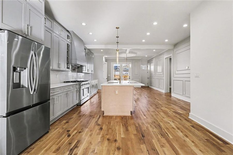 Furnished interior view inside a new home in , Atlanta (Image 15).