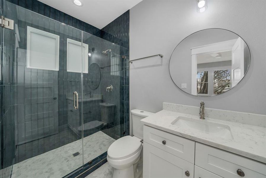 Furnished interior view inside a new home in , Dallas (Image 31).