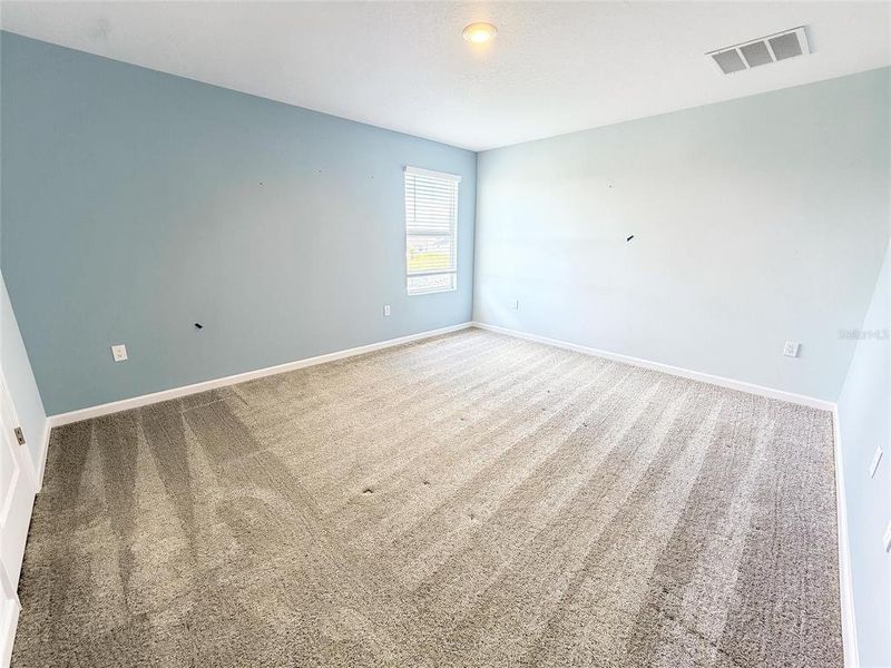 Spacious, unfurnished interior of a new home in , Kissimmee (Image 17).