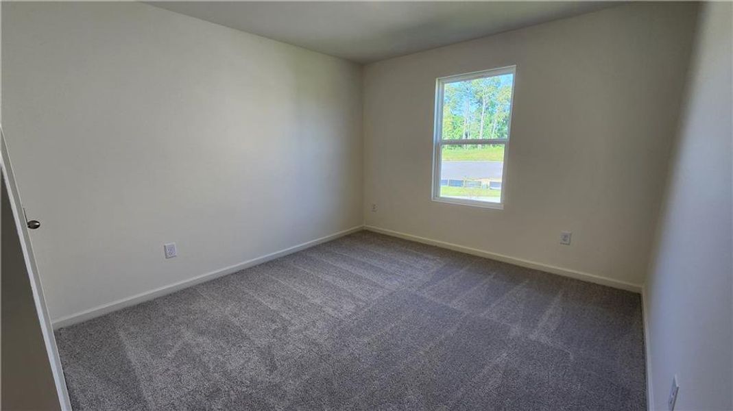 Spacious, unfurnished interior of a new home in Casteel, Bethlehem (Image 7).
