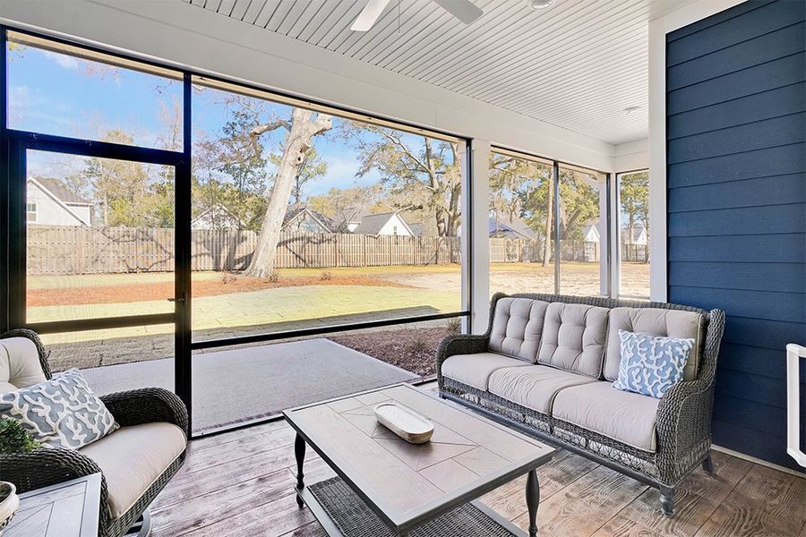 Charleston Harbor, Screened Loggia