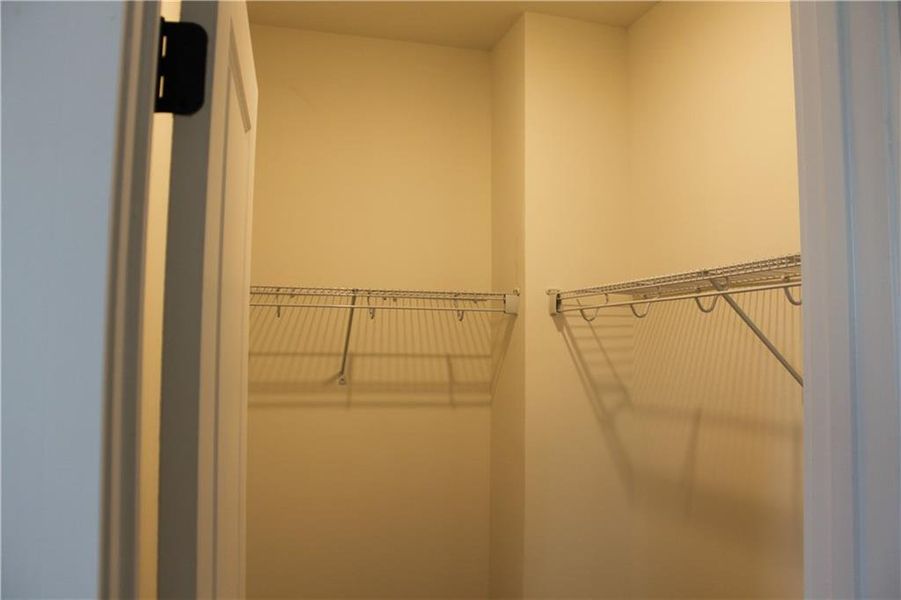 Spacious, unfurnished interior of a new home in , Milton (Image 39).