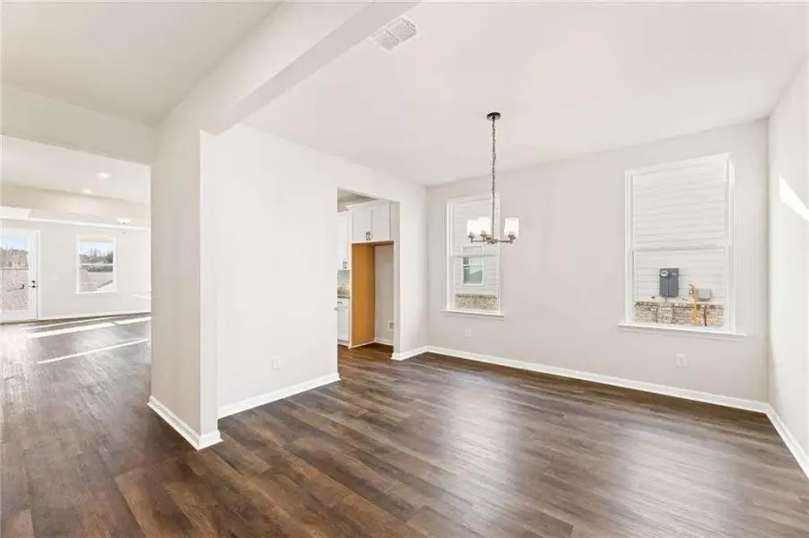 Spacious, unfurnished interior of a new home in Kelly Preserve, Loganville (Image 12). Spacious, unfurnished interior of a new home in Kelly Preserve, Loganville (Image 12).