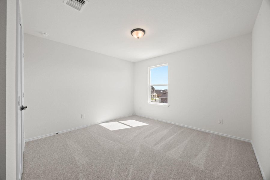 Spacious, unfurnished interior of a new home in Salerno - Classic Collection, Round Rock (Image 17).