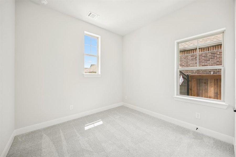 Spacious, unfurnished interior of a new home in Elements at Viridian - Garden Series, Arlington (Image 19). Spacious, unfurnished interior of a new home in Elements at Viridian - Garden Series, Arlington (Image 19).