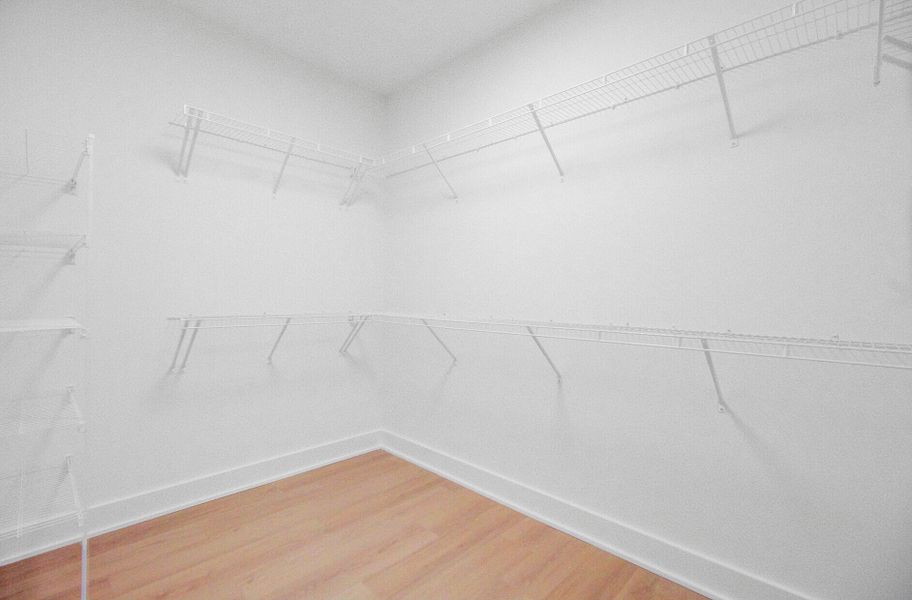 Spacious, unfurnished interior of a new home in , Summerville (Image 17).