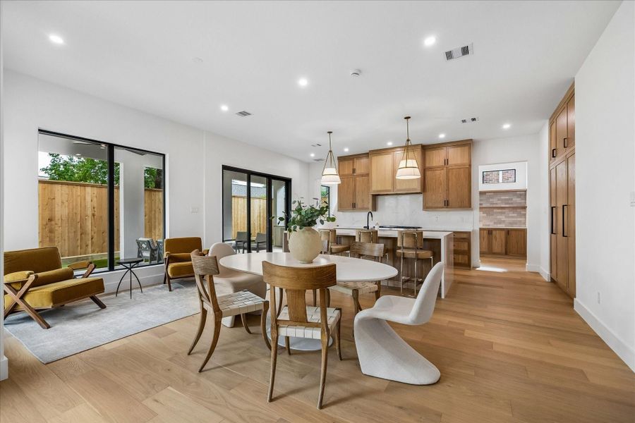 Furnished interior view inside a new home in , Houston (Image 33).