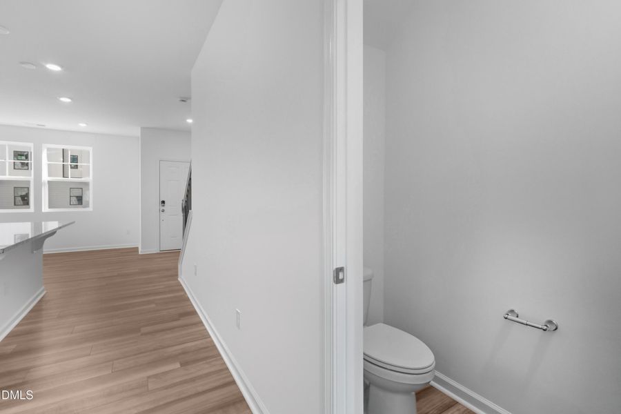 SUN_ElmGrove_Pic_Jackson_QMI_22_Powder_1