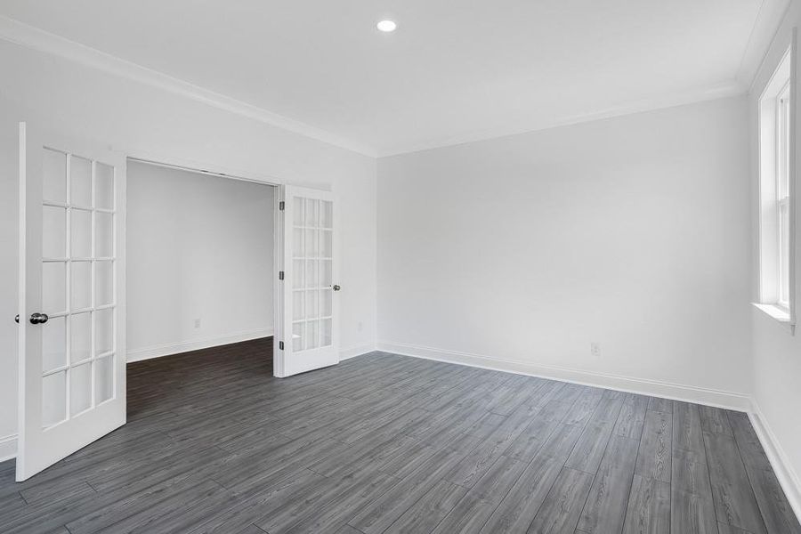 Spacious, unfurnished interior of a new home in Auburn Glen, Dacula (Image 24).
