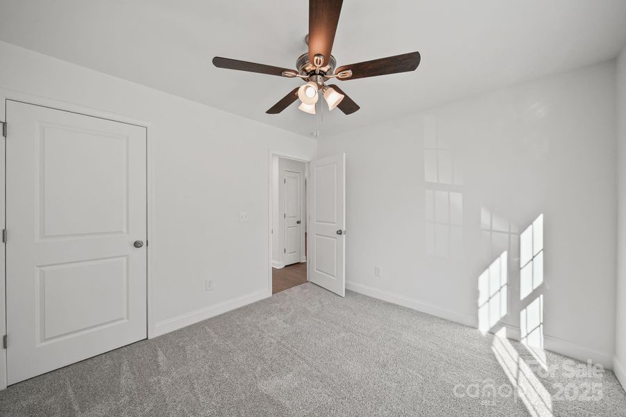 Spacious, unfurnished interior of a new home in , Salisbury (Image 34).
