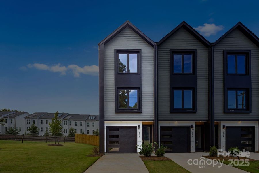 Image 18 of a home in .