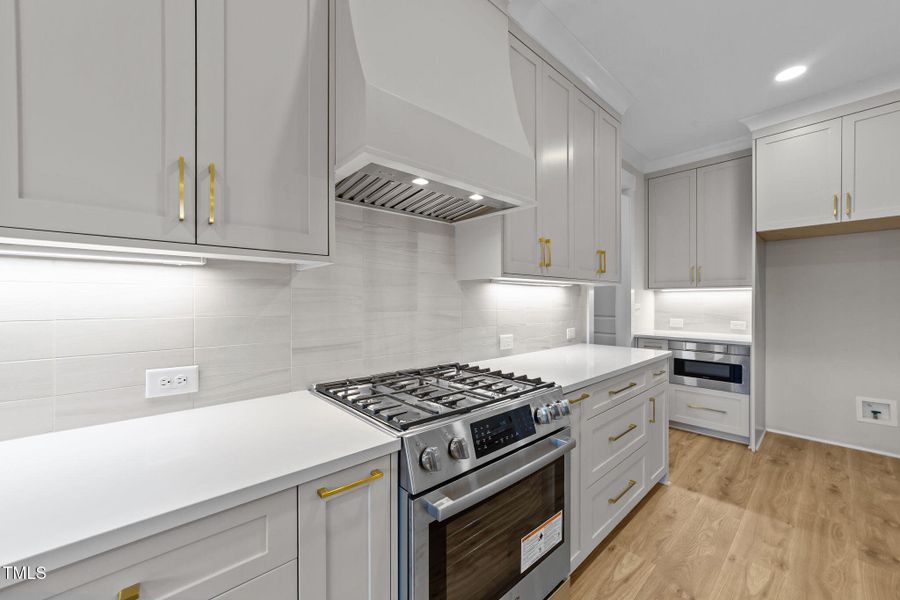 33-web-or-mls-VB4A9070 33-web-or-mls-VB4A9070