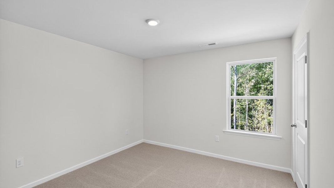 Spacious, unfurnished interior of a new home in Olive Branch, Clayton (Image 26).
